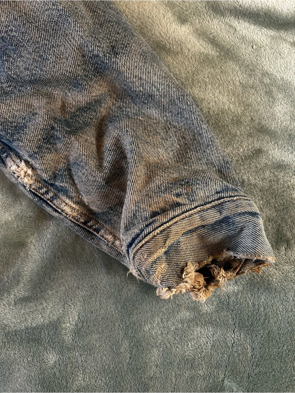 Levi's Light Blue Denim Sherpa Jacket with Cream Lining